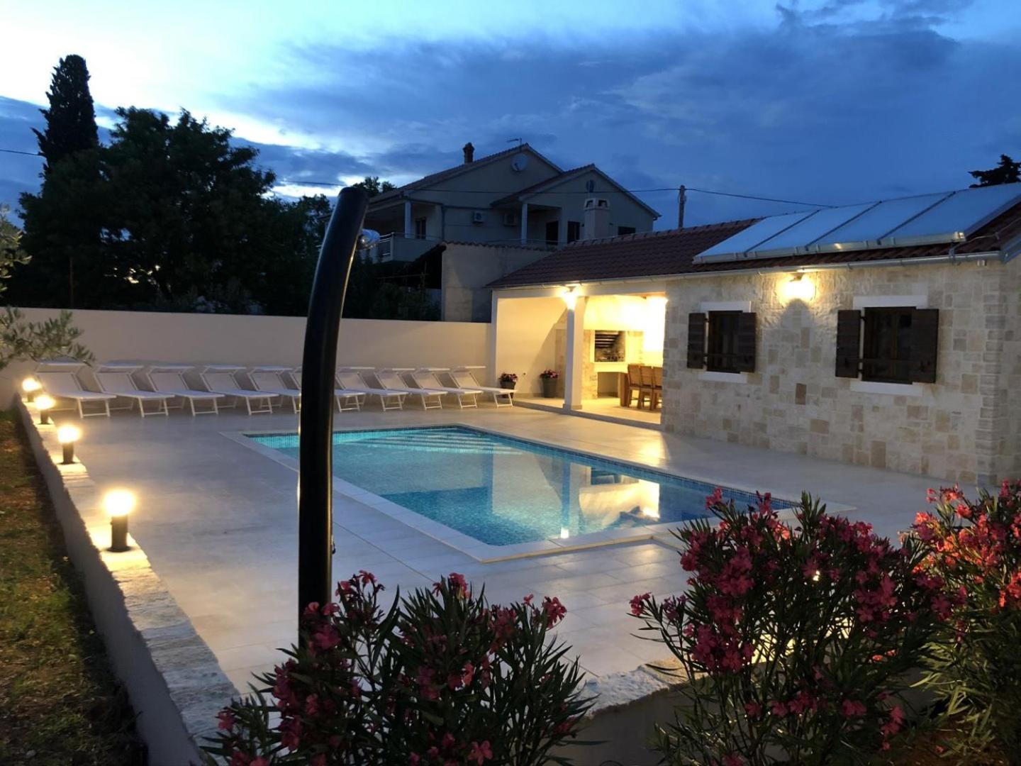 Villa Stella - Crowonder Luxury Rent Turanj Exterior foto